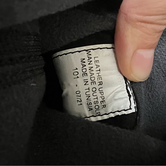 Carvela Lug Sole Boot - Picture 7 of 9